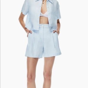 Price drop! Wilfred Chariot linen 5” short in pastel blue- NWT
